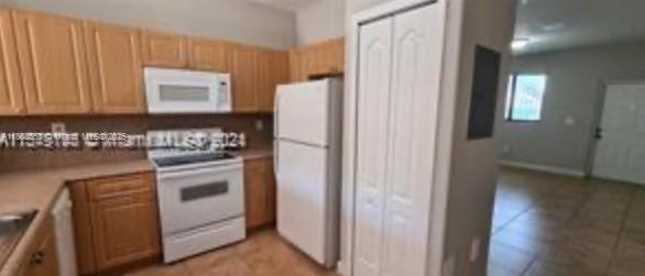 SHOMA CONDO AT KEYSCOVE C - Residential