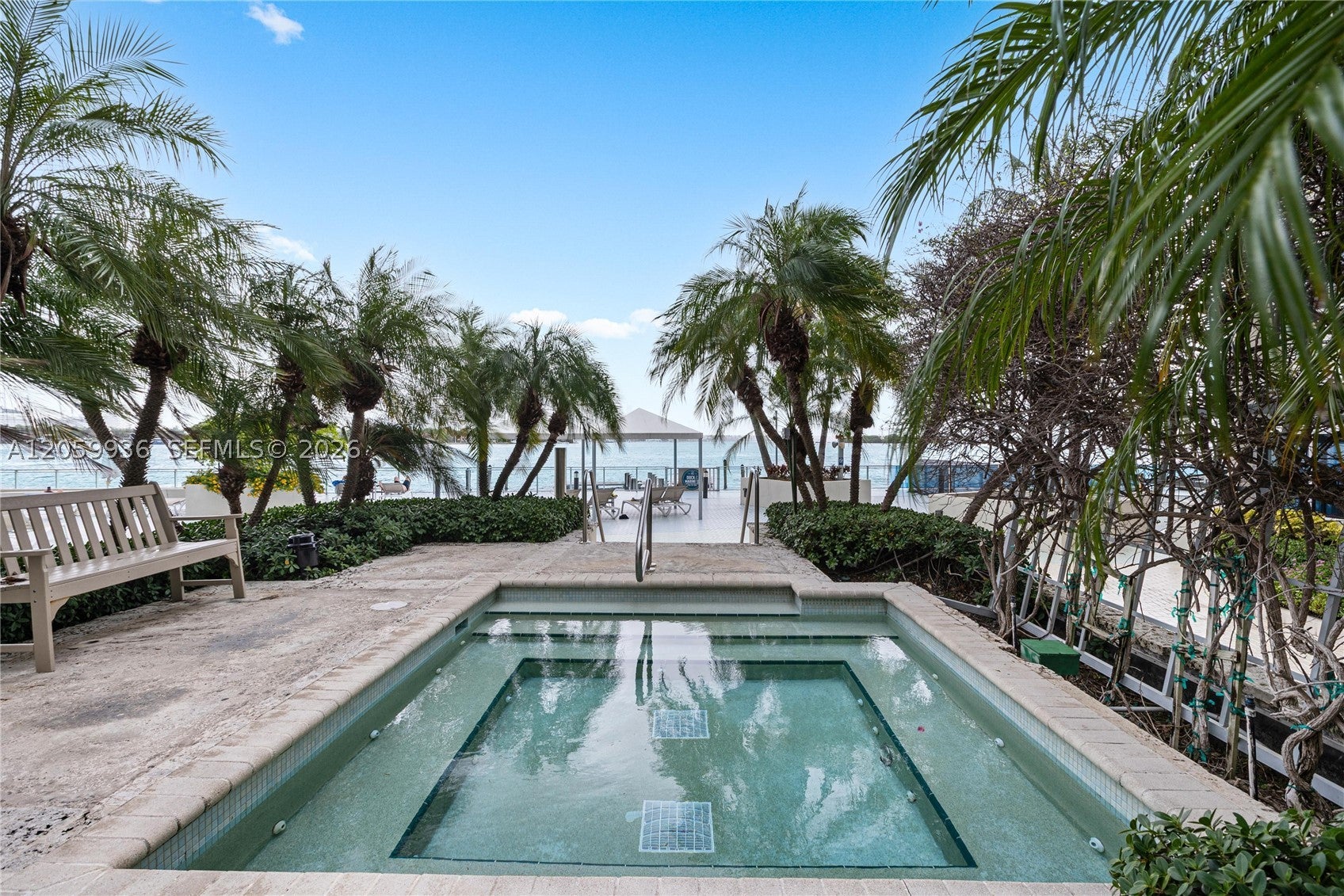 1200 West Ave 1419