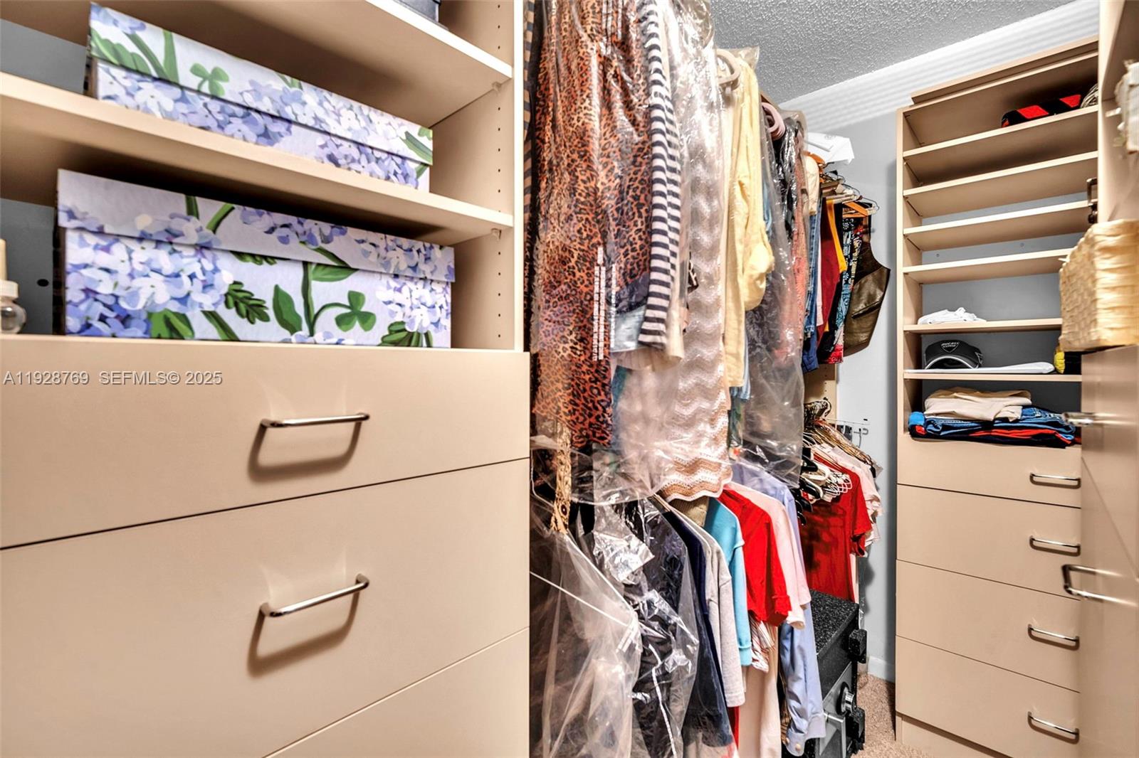 LAKES OF NEWPORT II - Residential