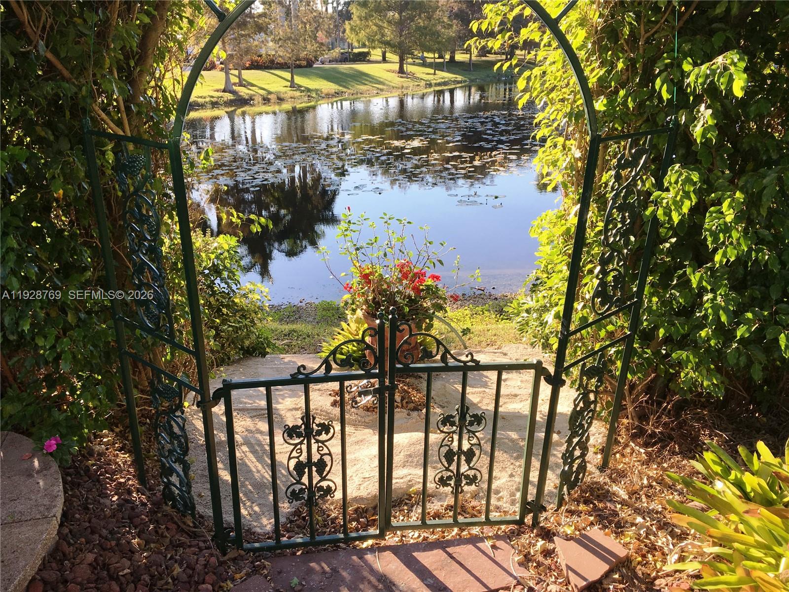 LAKES OF NEWPORT II - Residential