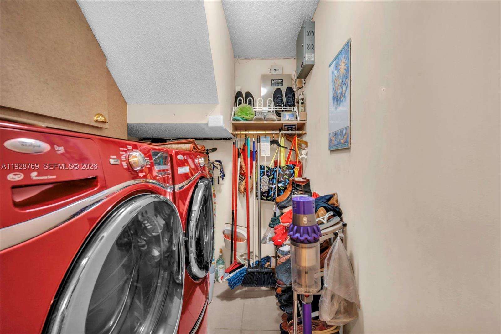 LAKES OF NEWPORT II - Residential