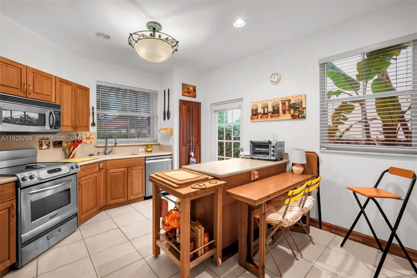 LAKES OF NEWPORT II - Residential