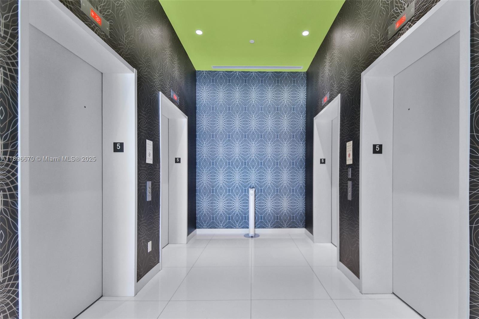 PARAISO BAYVIEWS CONDO - Residential