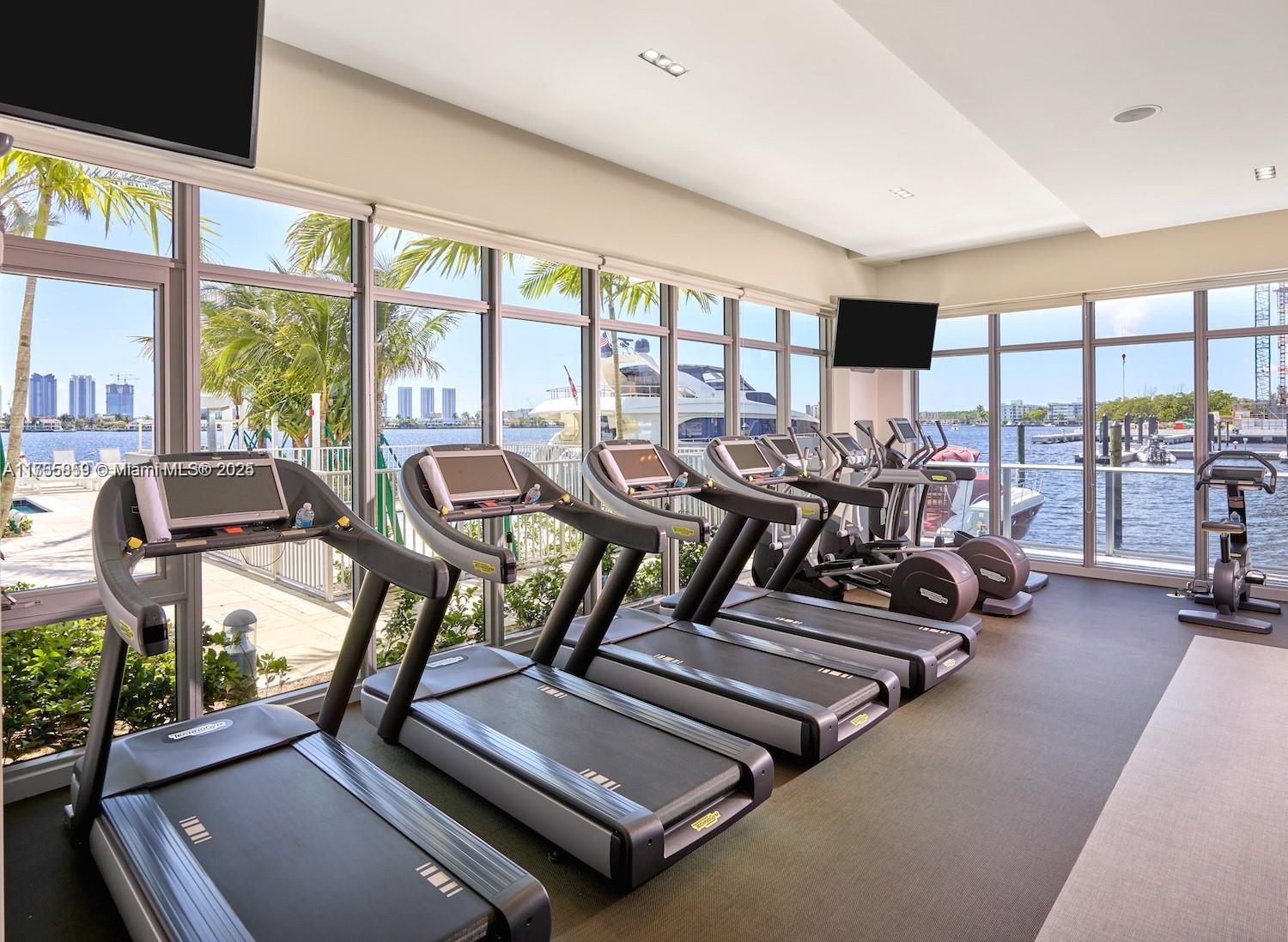 MARINA PALMS RESIDENCES N - Residential