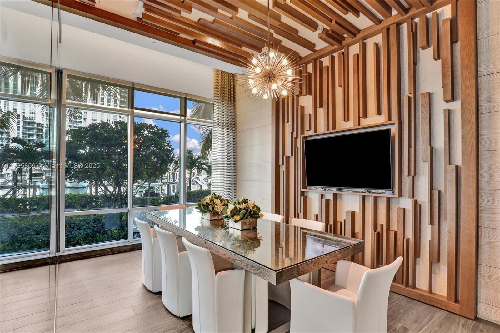 MARINA PALMS RESIDENCES N - Residential