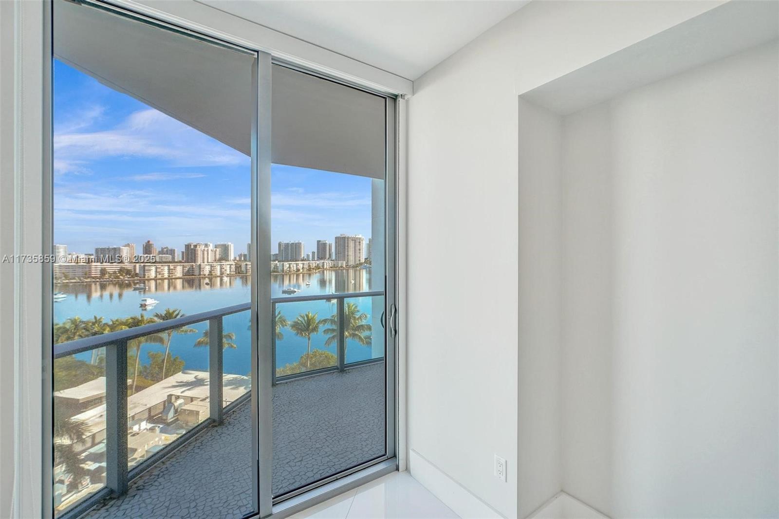 MARINA PALMS RESIDENCES N - Residential