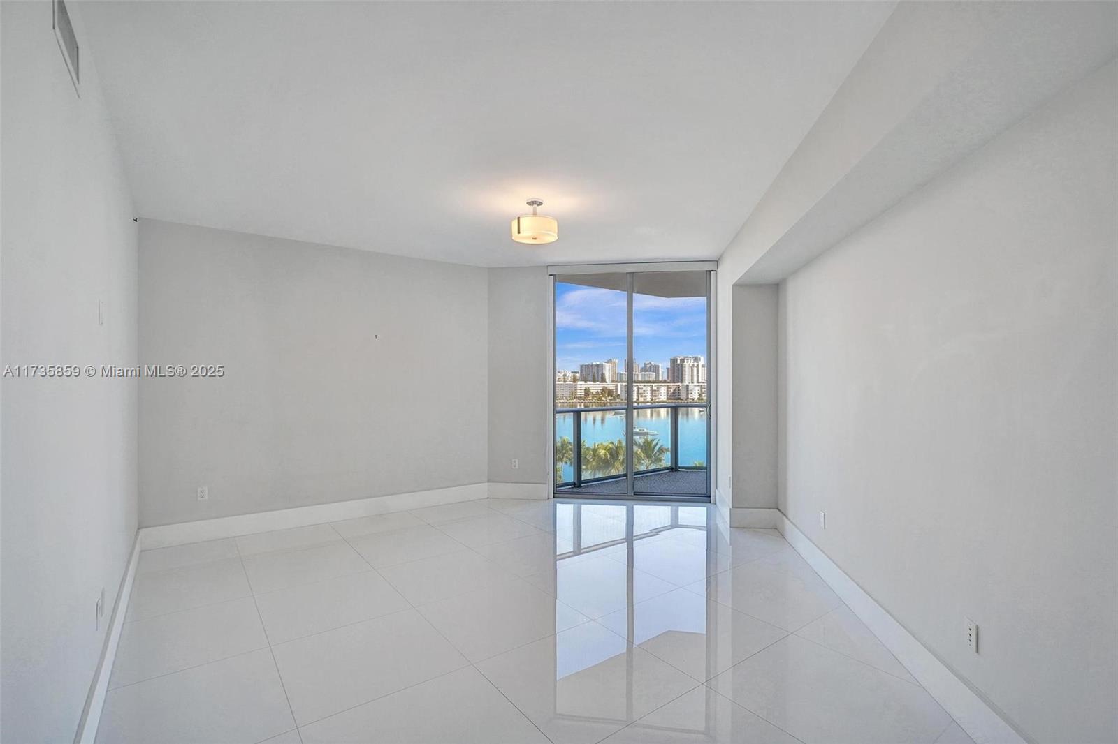 MARINA PALMS RESIDENCES N - Residential