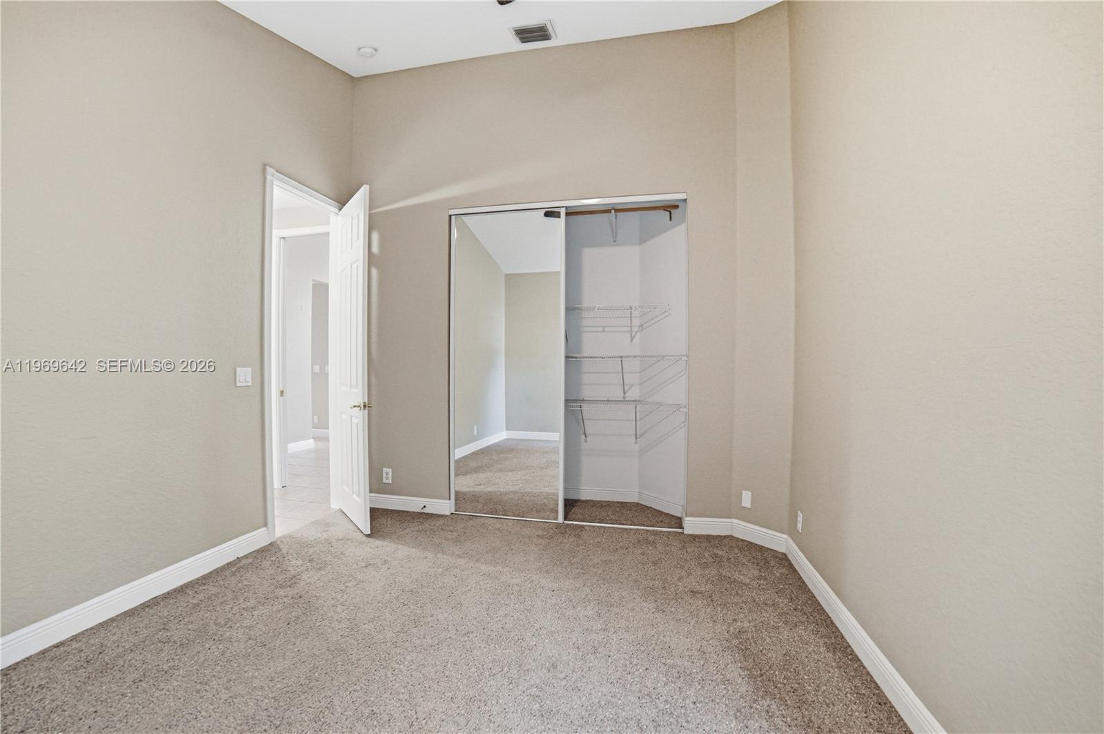 IRONHORSE PAR C - Residential