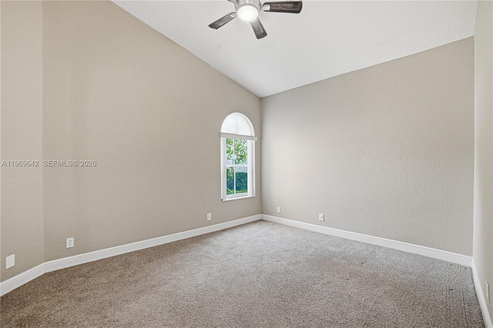 IRONHORSE PAR C - Residential