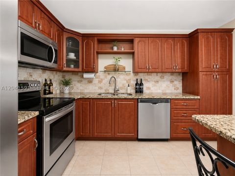 Tiny photo for 13341 SW 114th Pl, Miami, FL 33176 (MLS # A12041591)