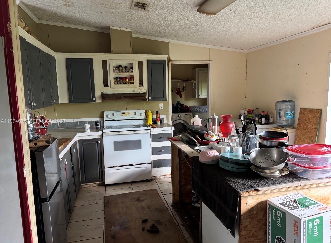 COCOWALK ESTATES - Residential