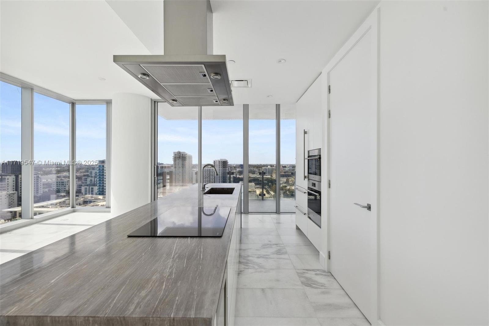 700 NE 26th Terr 2305