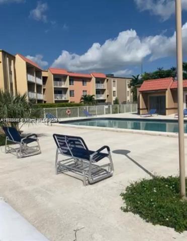 DORAL GARDENS II CONDO - Residential Lease