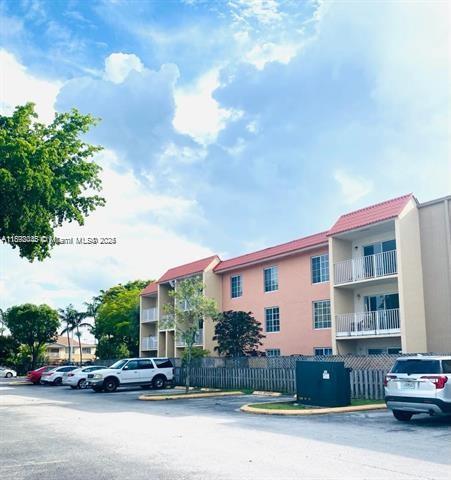 DORAL GARDENS II CONDO - Residential Lease