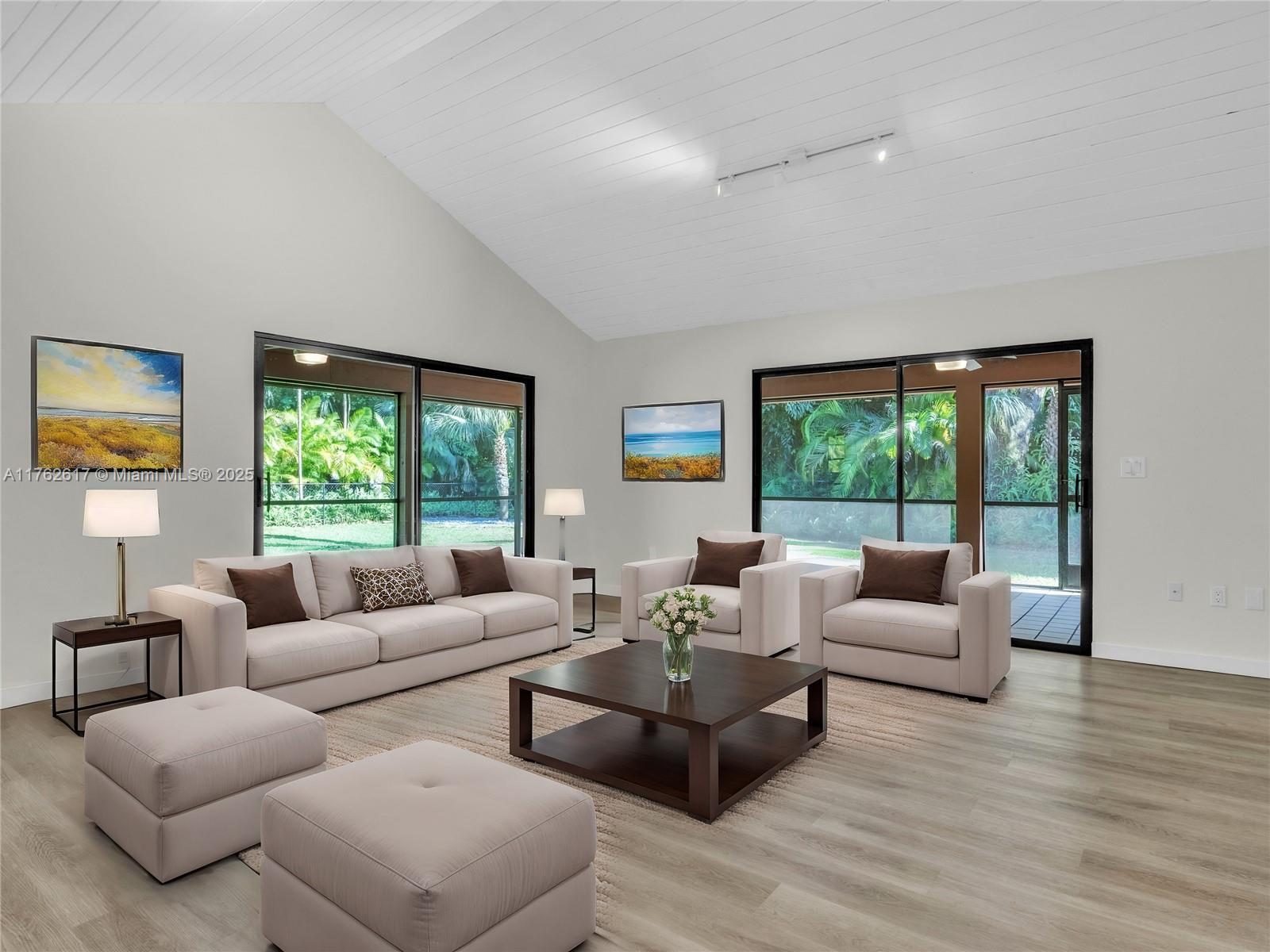 Rental Property at 6710 Sw 94th St, Pinecrest, Miami-Dade County, Florida - Bedrooms: 3 
Bathrooms: 2  - $6,500 MO.