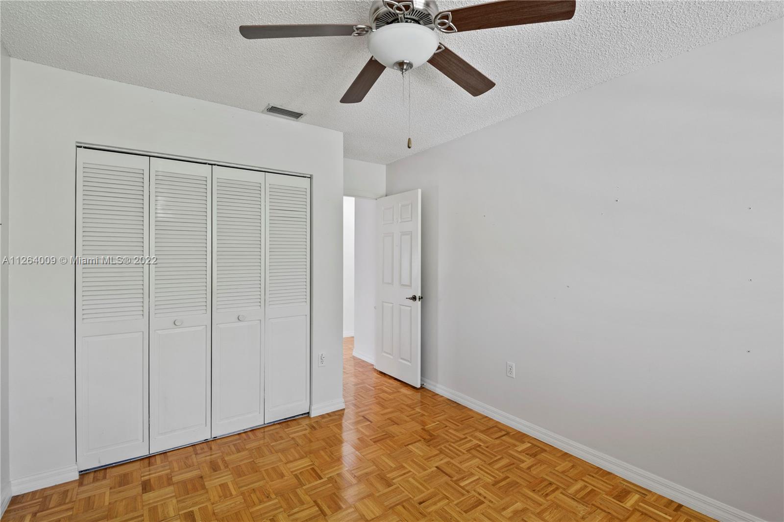 SHENANDOAH SEC 4 - Residential