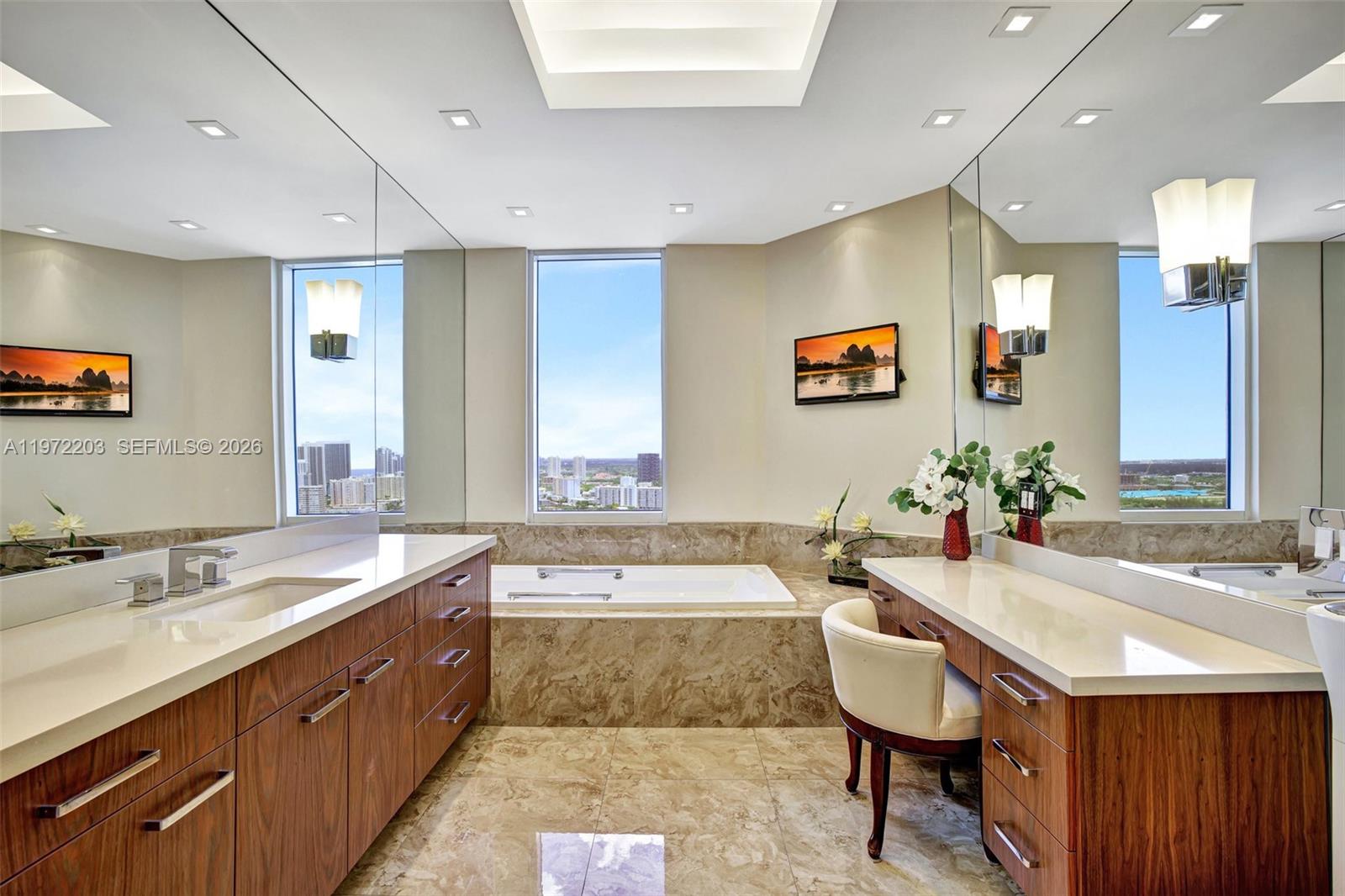 ATLANTIC I AT THE POINT C - Residential