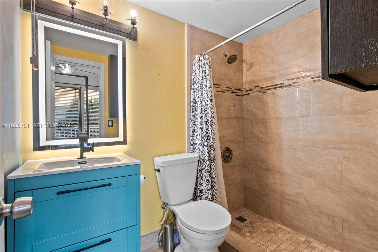 PENN PLAZA CONDO - Residential Lease