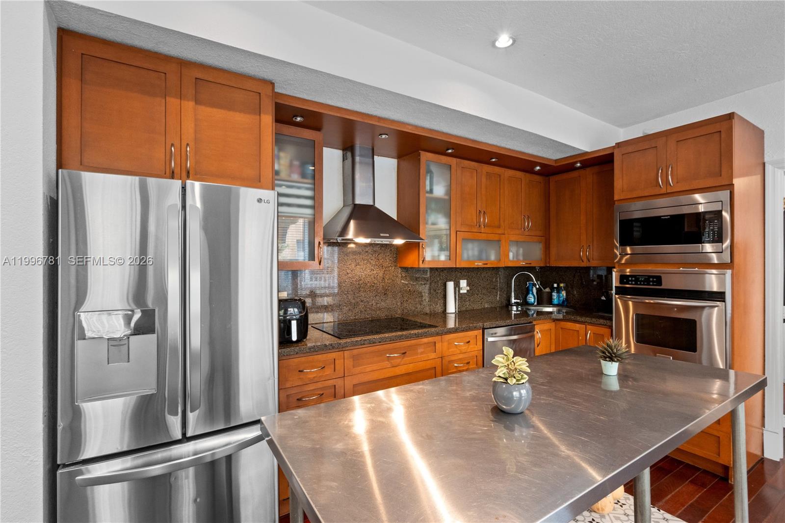 PENN PLAZA CONDO - Residential Lease