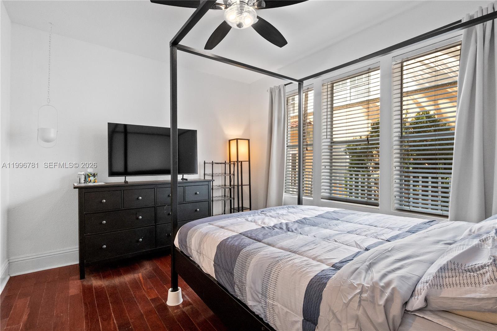 PENN PLAZA CONDO - Residential Lease