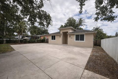 Photo of 3166 NW 170th St, Miami Gardens, FL 33056 (MLS # A11998286)