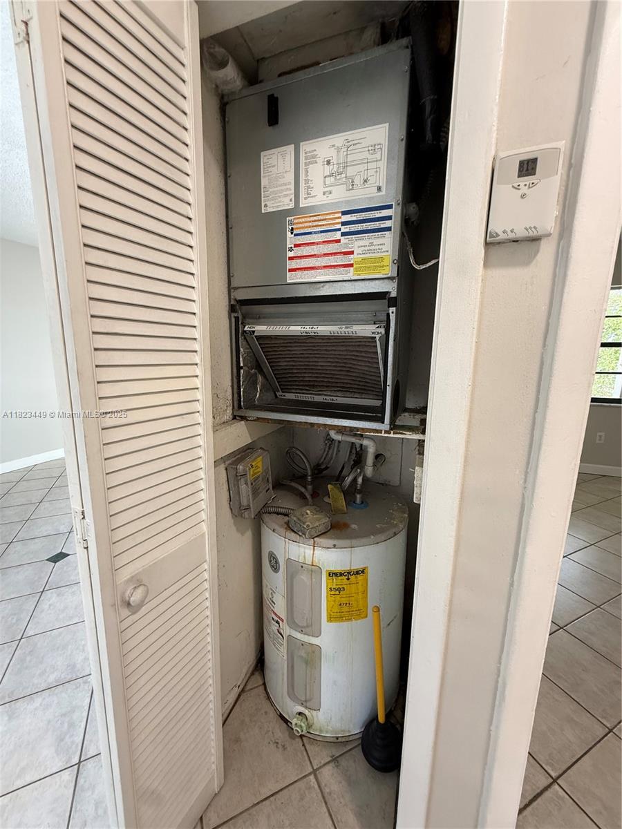 WESTCHESTER TERRACE CONDO - Residential