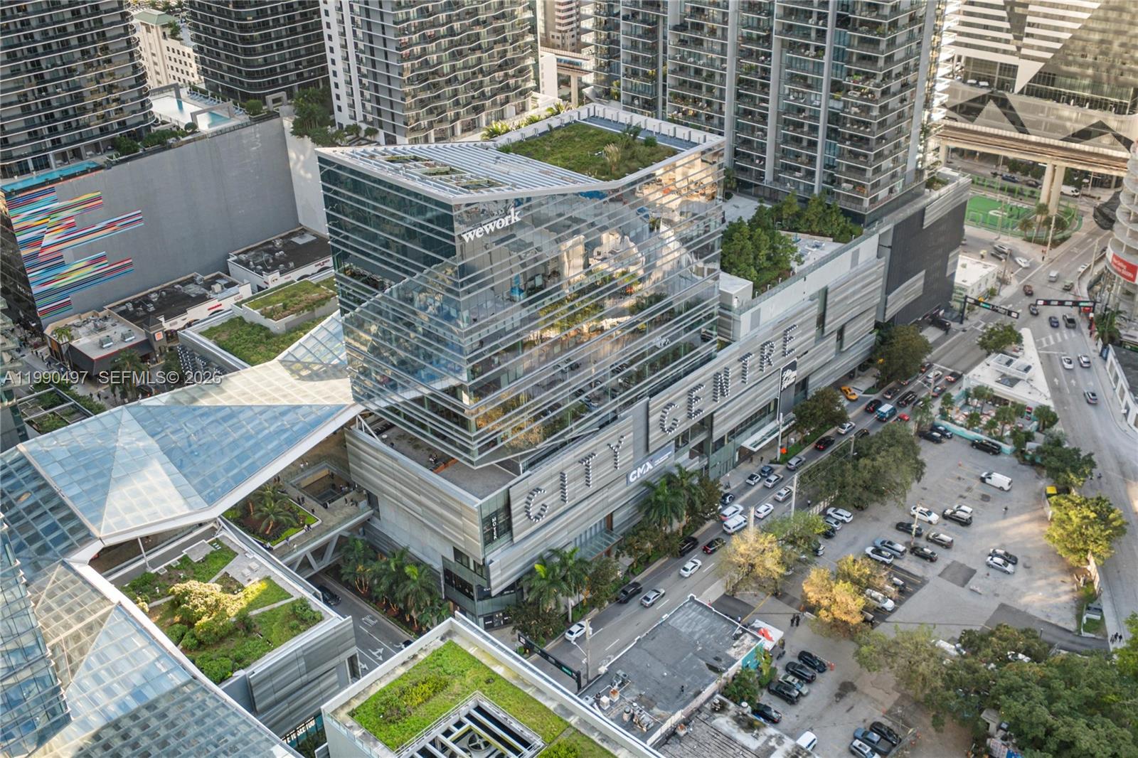 REACH CONDO - Residential