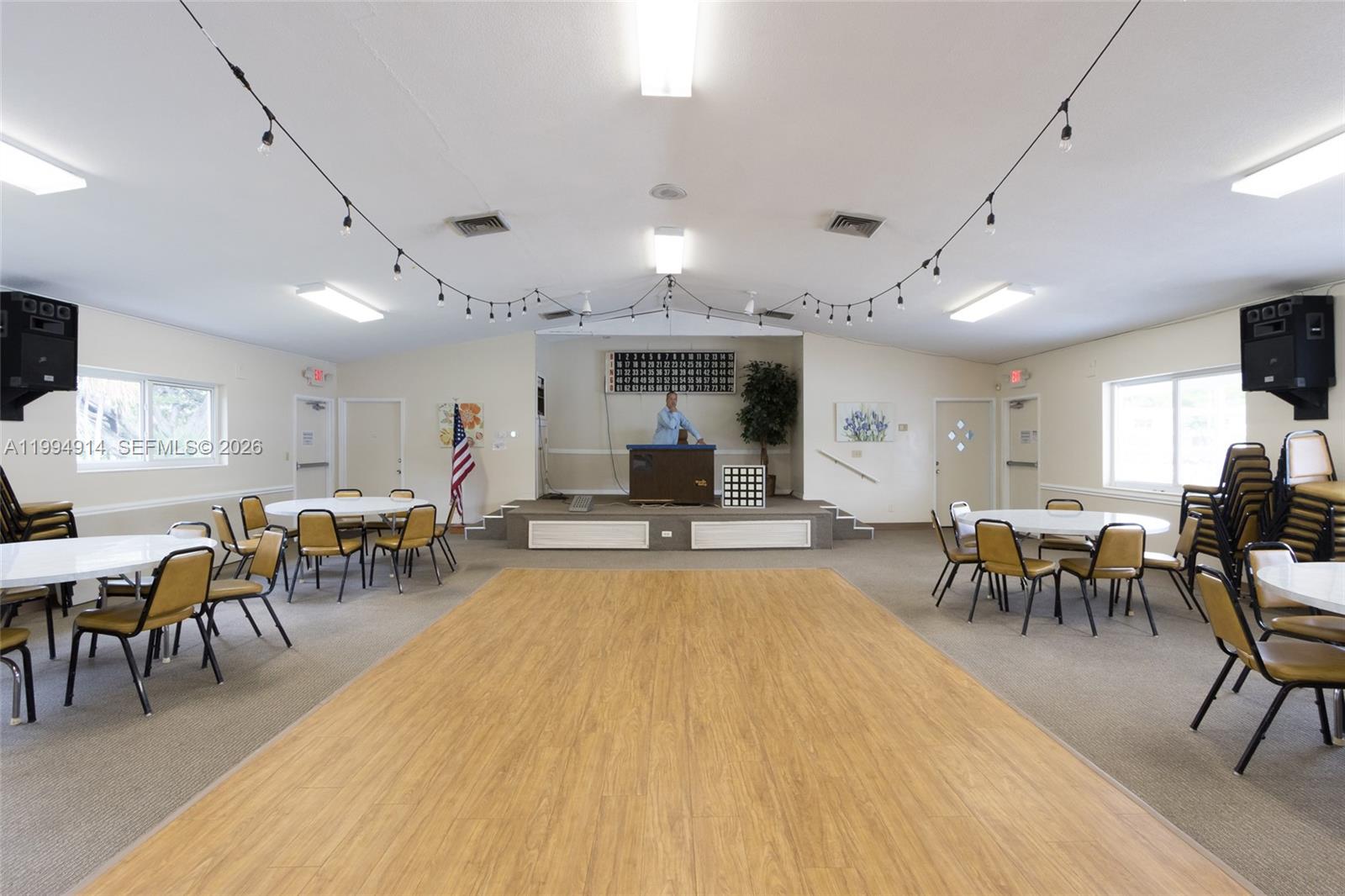 CRYSTAL COURT MANOR NO 6 - Residential