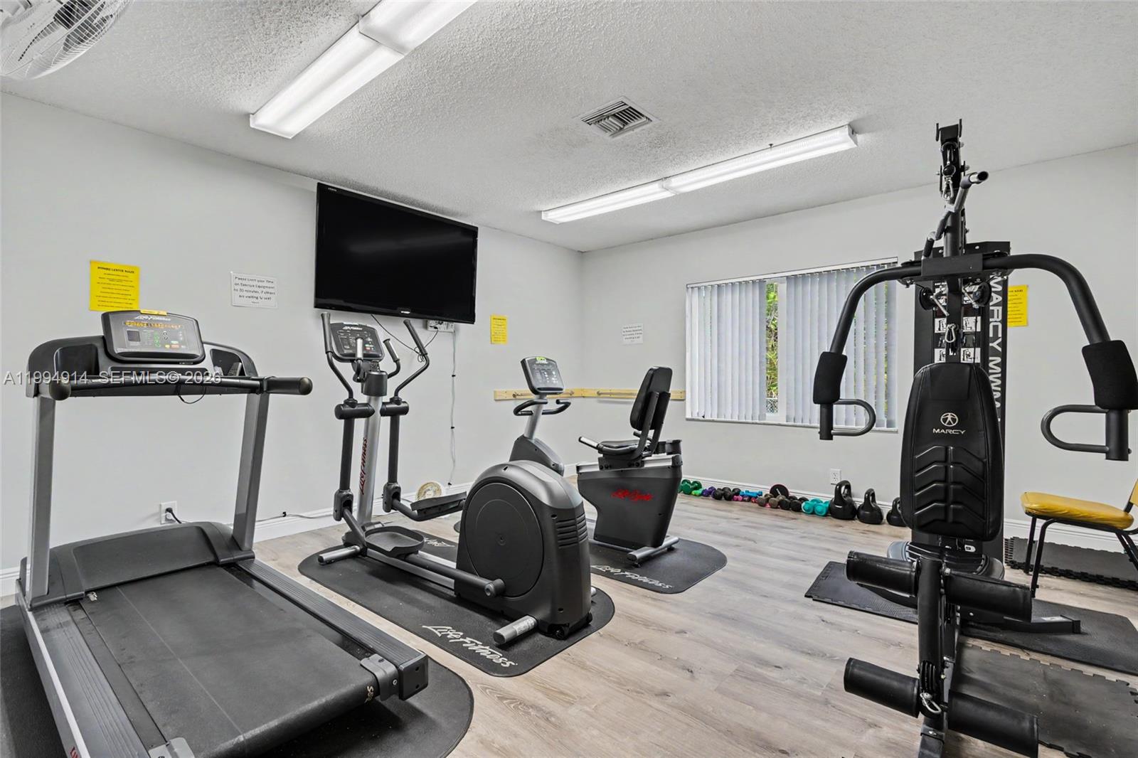 CRYSTAL COURT MANOR NO 6 - Residential