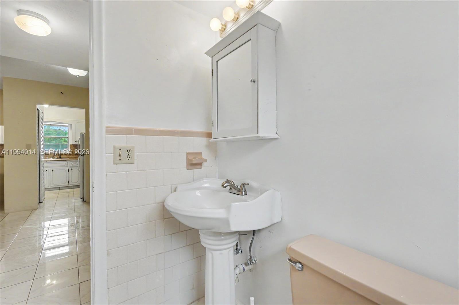 CRYSTAL COURT MANOR NO 6 - Residential