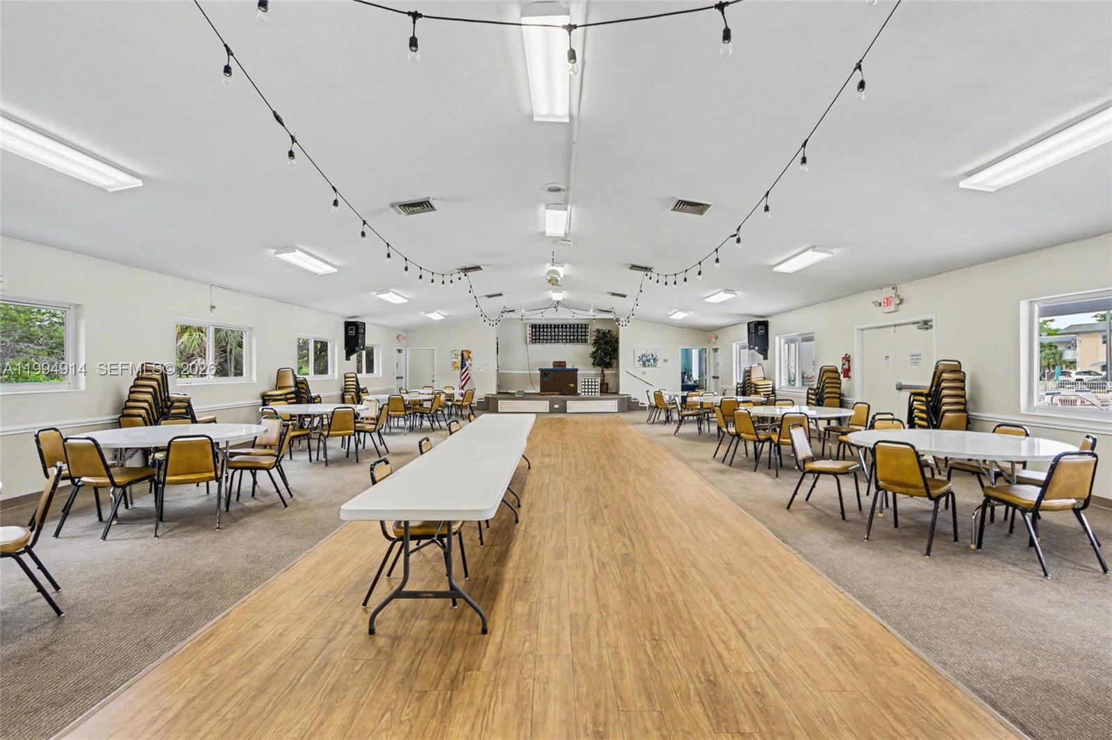 CRYSTAL COURT MANOR NO 6 - Residential