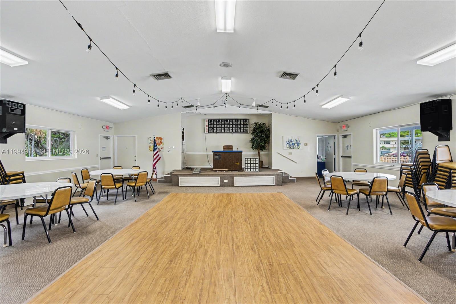 CRYSTAL COURT MANOR NO 6 - Residential