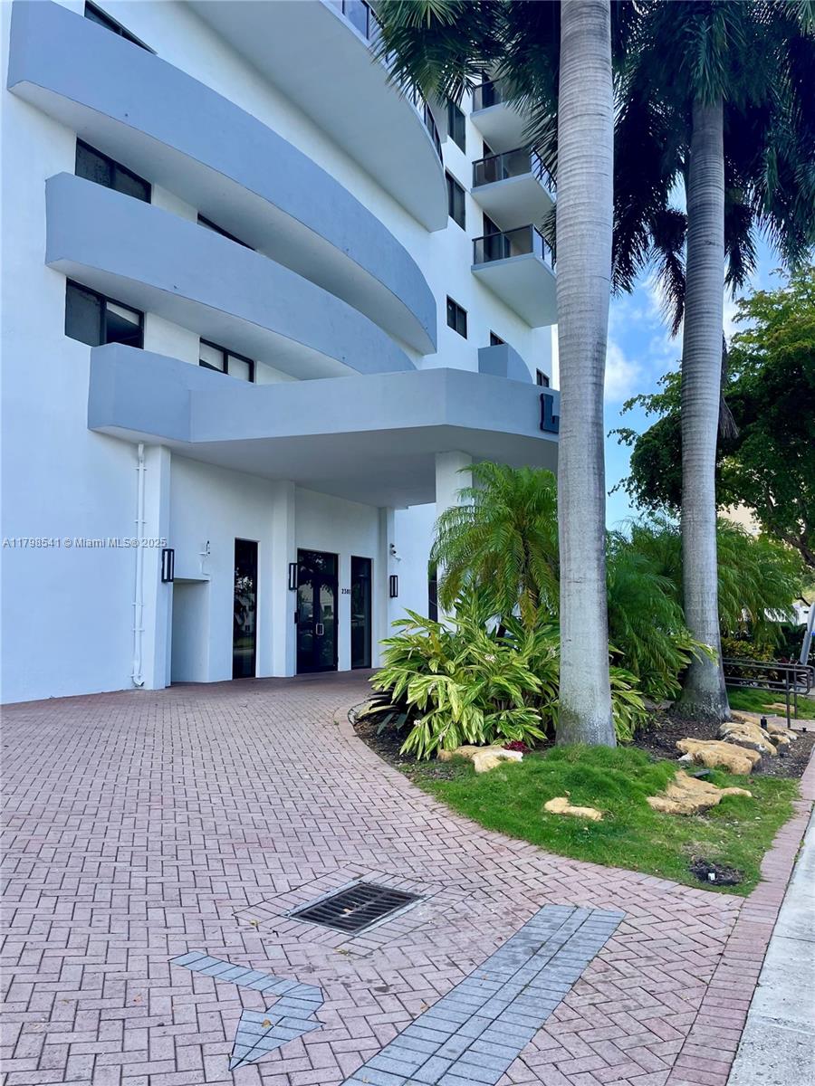 2301 SW 27th Ave 802