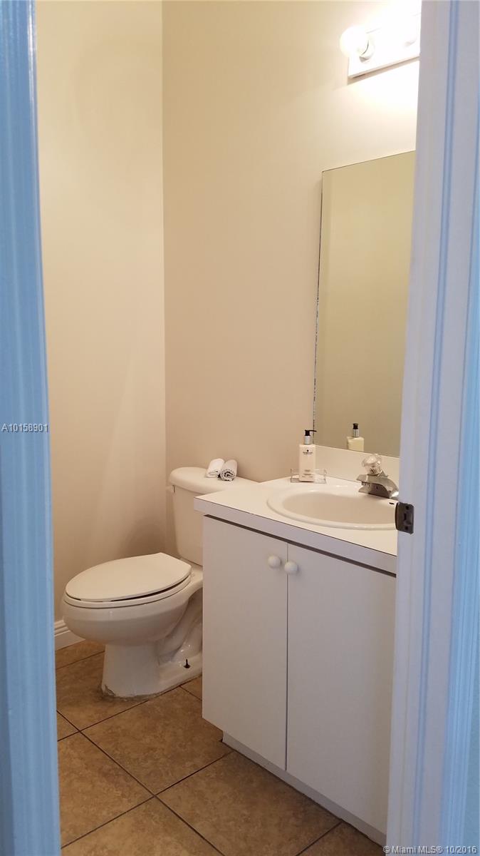 BELLAGIO AT VIZCAYA - Residential Lease