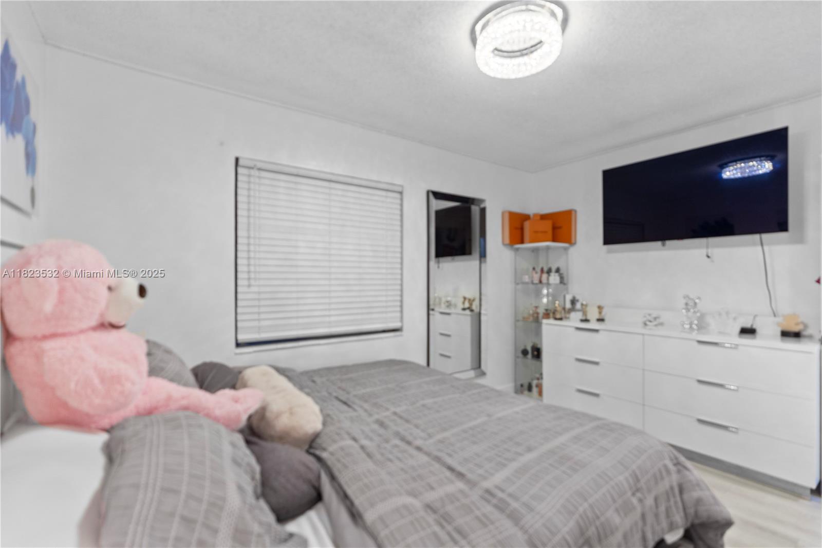 CAPSON MANOR - Residential