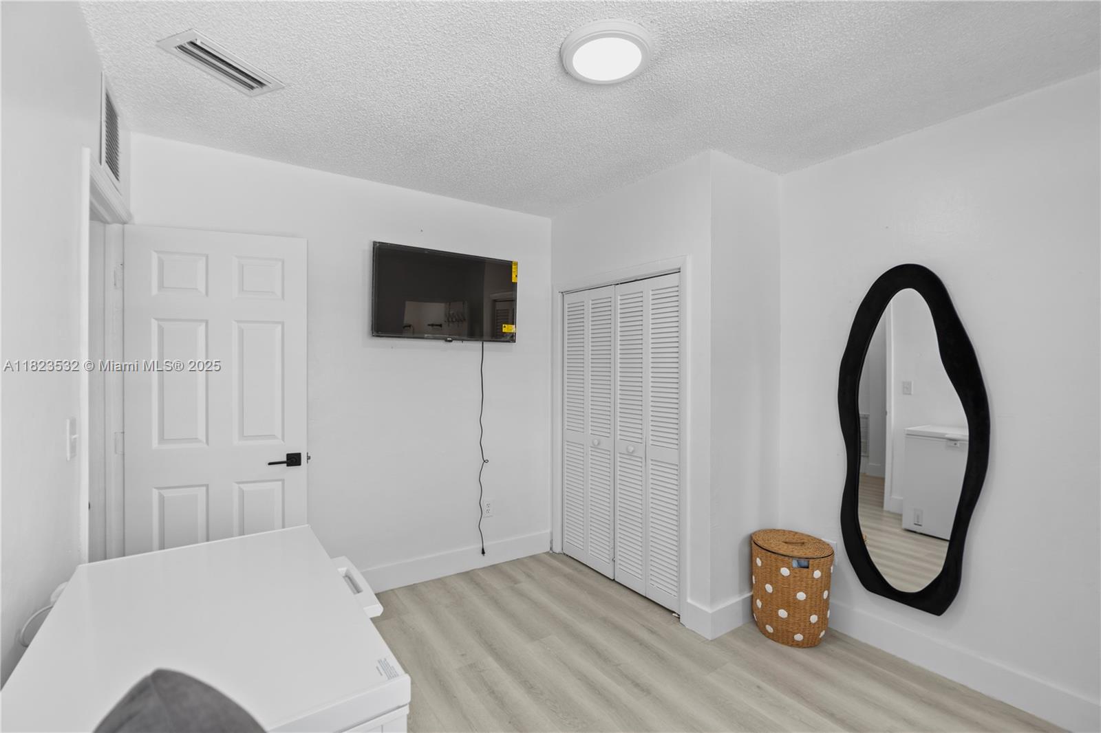 CAPSON MANOR - Residential