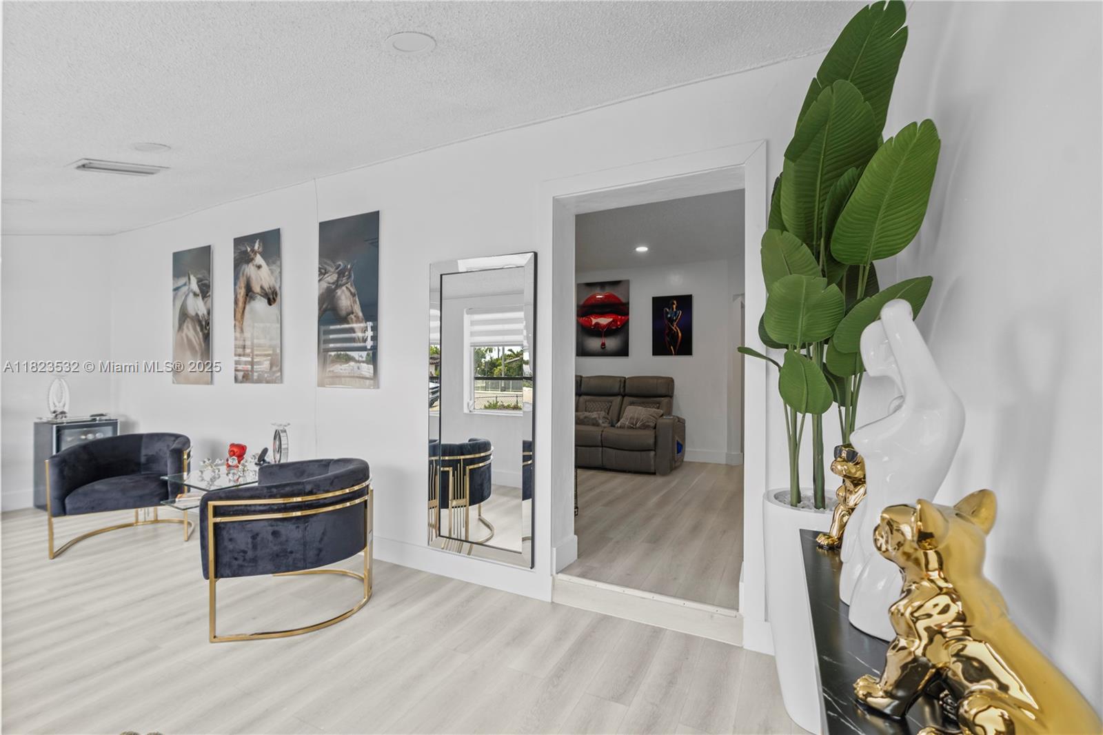 6474 Palm Ave, Hialeah, Miami-Dade County, Florida - 3 Bedrooms  
1 Bathrooms - 