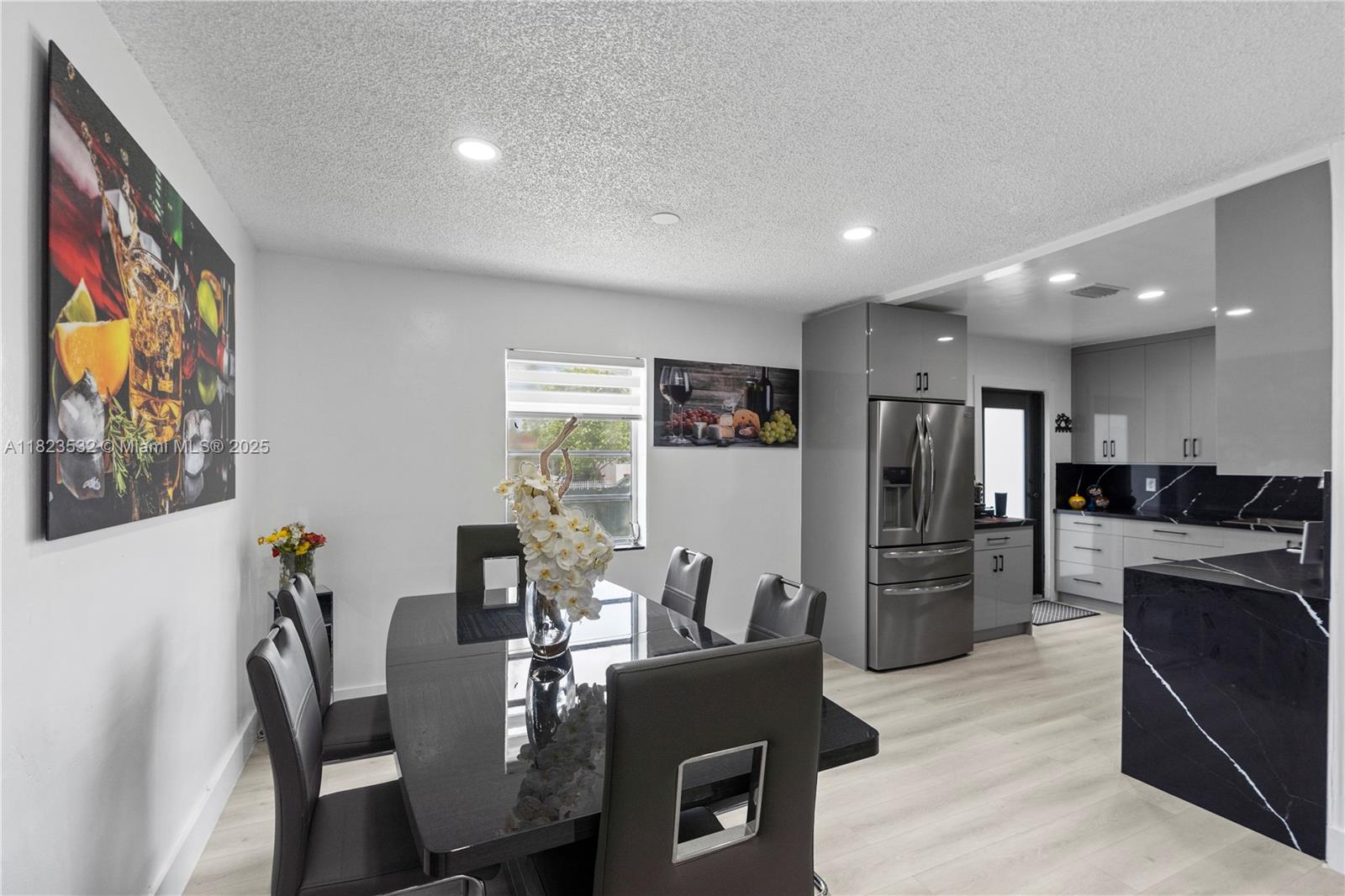 CAPSON MANOR - Residential