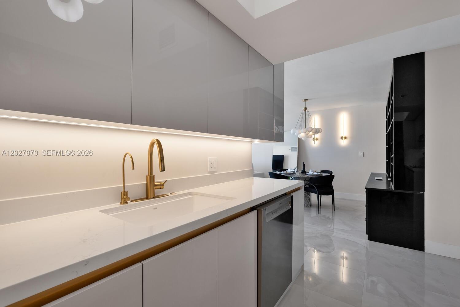 YACHT CLUB AT PORTOFINO C - Residential