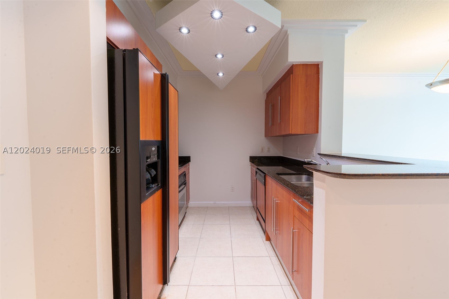 335 S Biscayne Blvd 802