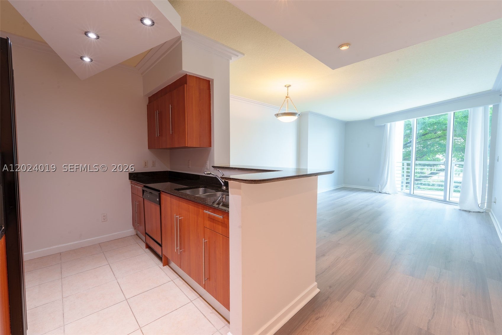 335 S Biscayne Blvd 802