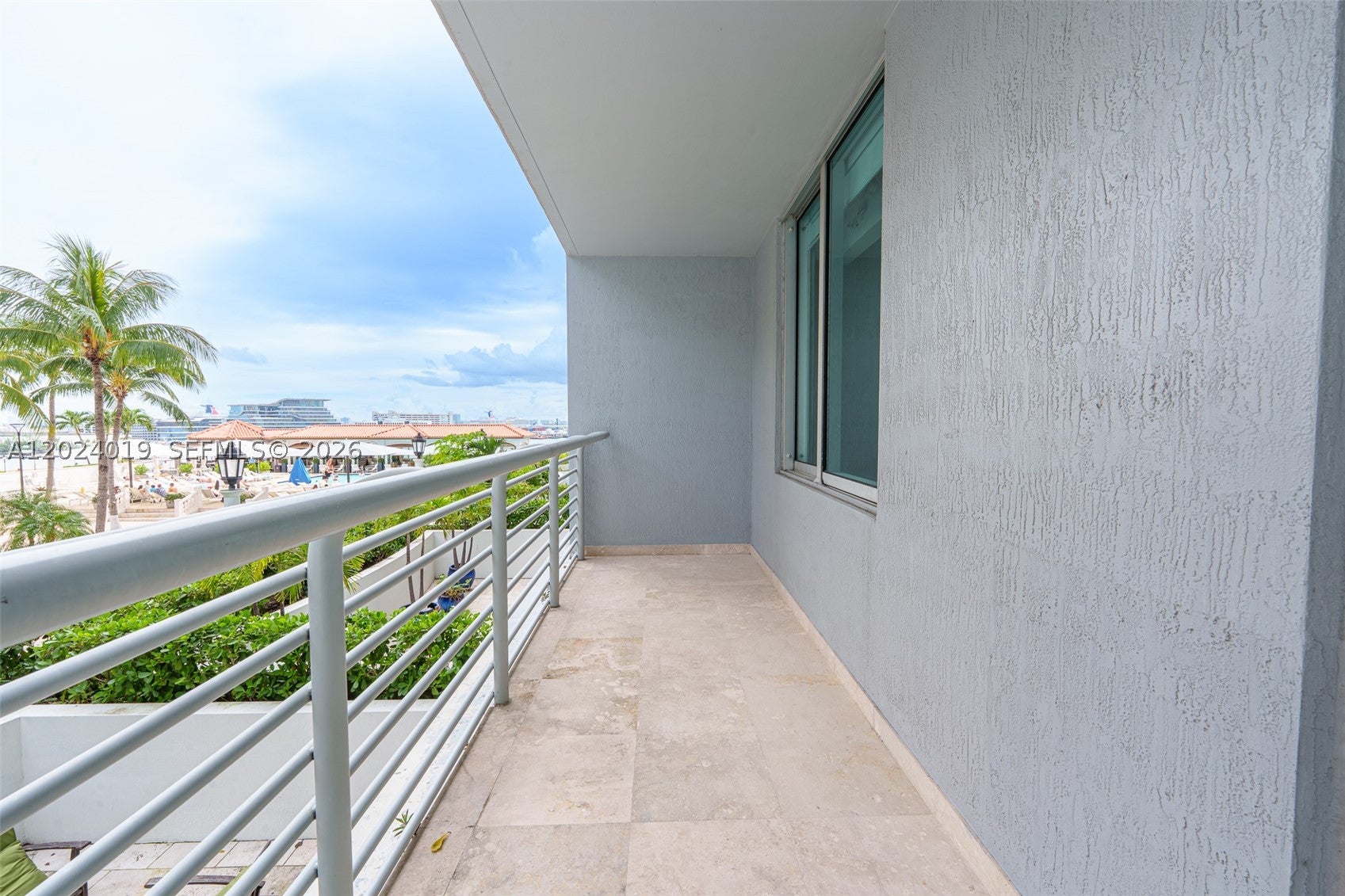 335 S Biscayne Blvd 802