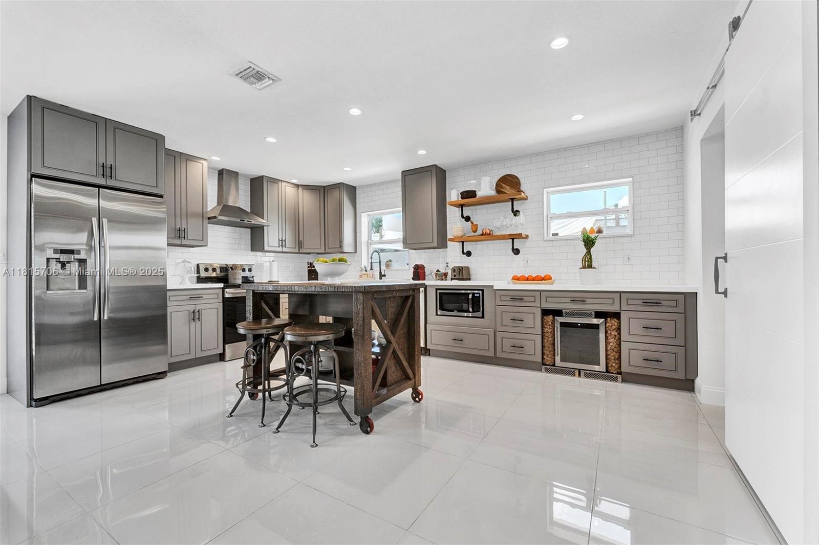 CORAL HEIGHTS SEC 2 - Residential Lease