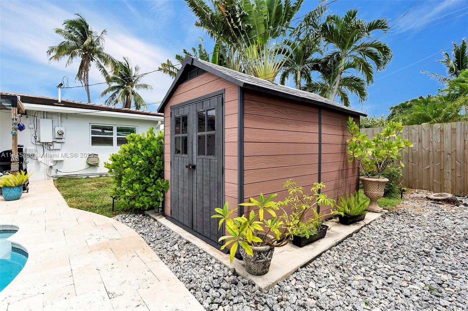 CORAL HEIGHTS SEC 2 - Residential Lease