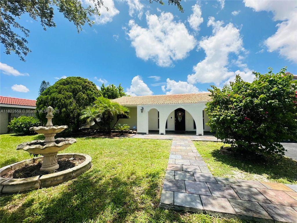 Photo of 3850 NW 81st Ter #3850, Coral Springs, FL 33065 (MLS # A11822559)