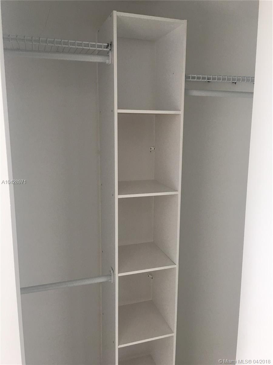 5252 PASEO CONDO - Residential Lease