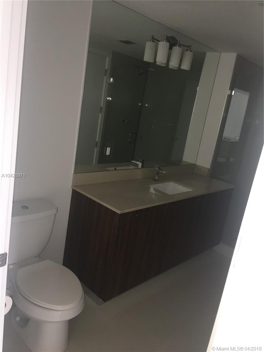 5252 PASEO CONDO - Residential Lease