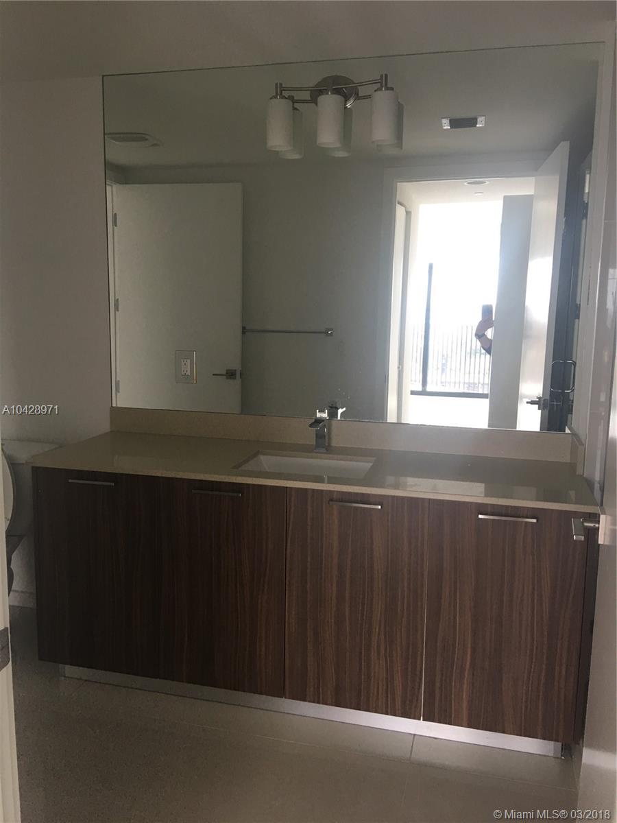 5252 PASEO CONDO - Residential Lease