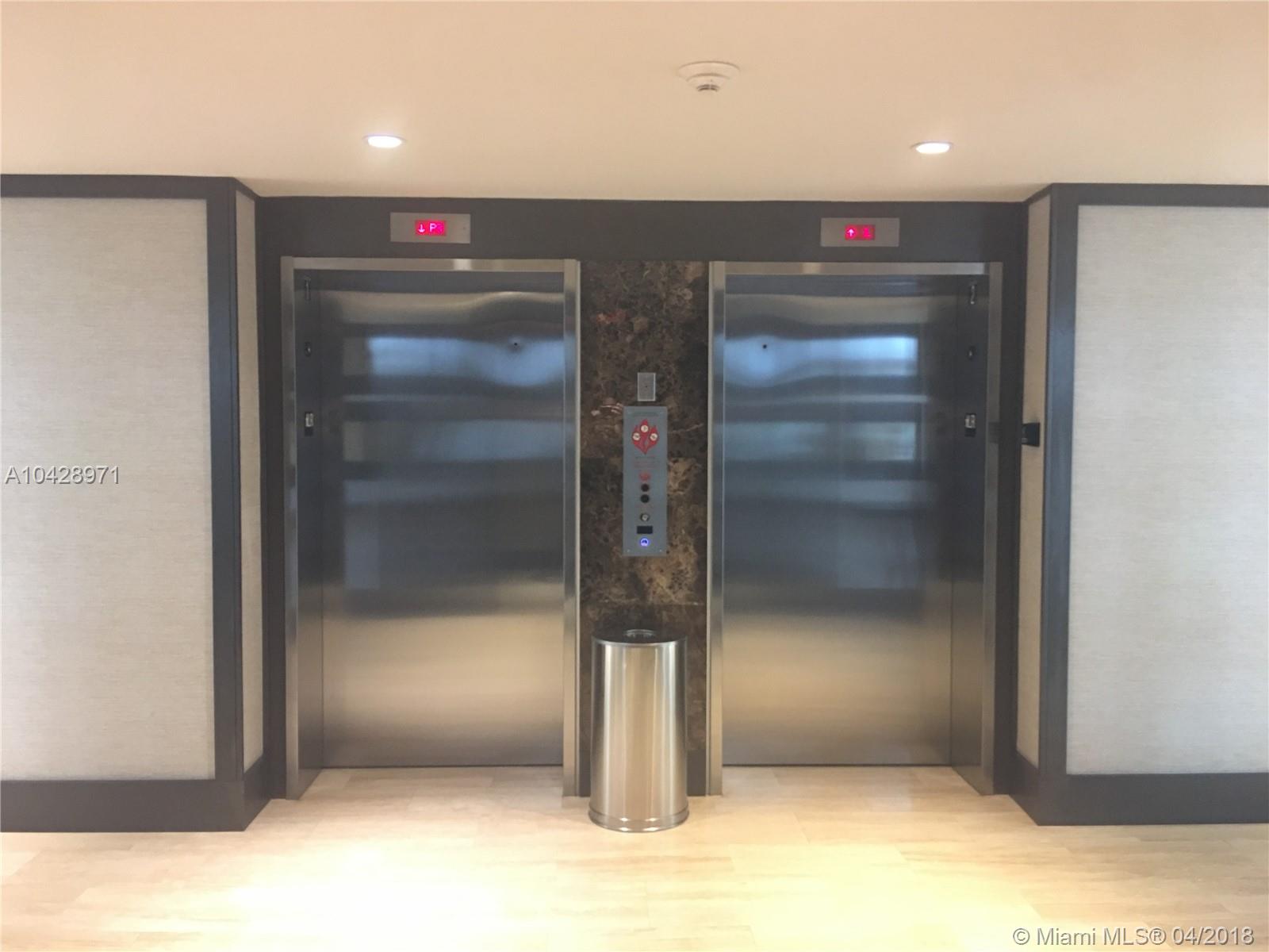 5252 PASEO CONDO - Residential Lease