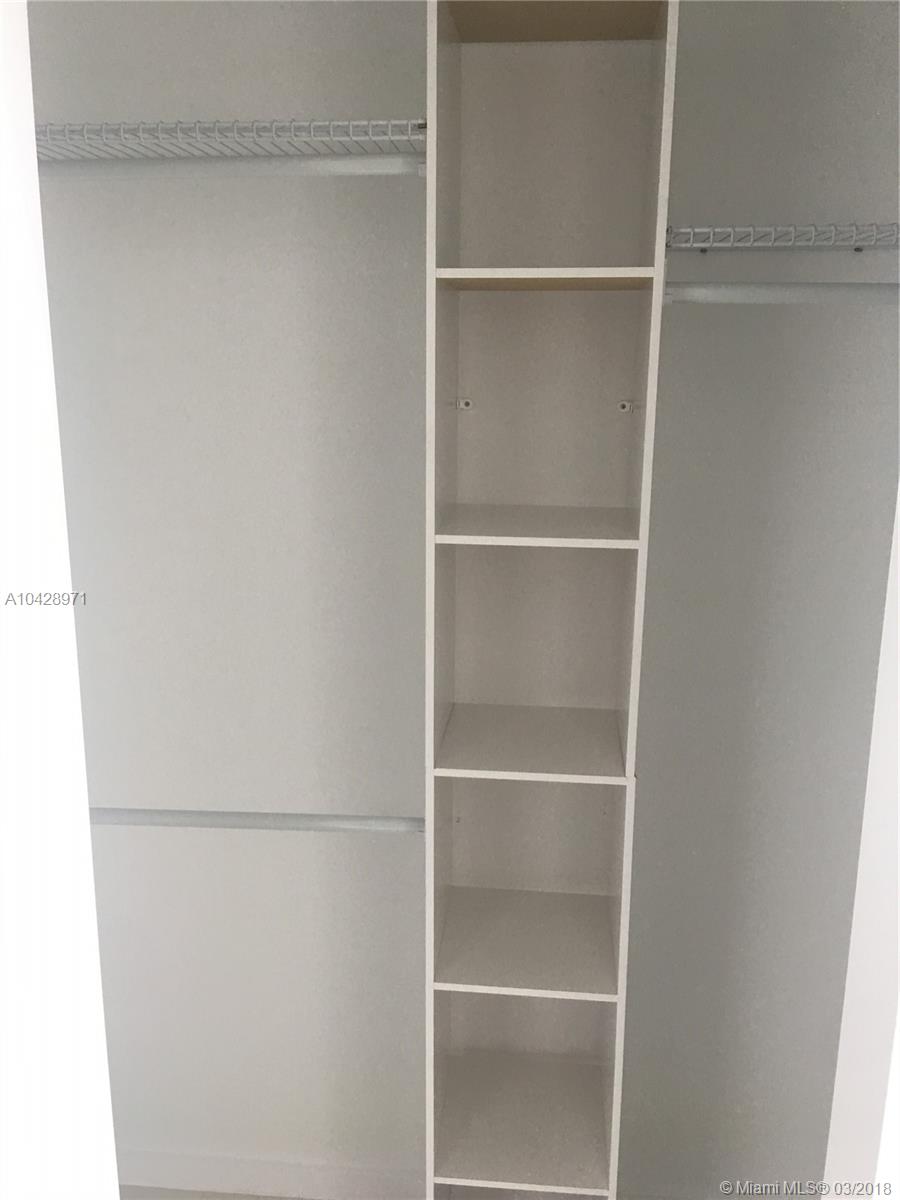 5252 PASEO CONDO - Residential Lease